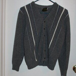Vintage-style Men's Cardigan - Size Small